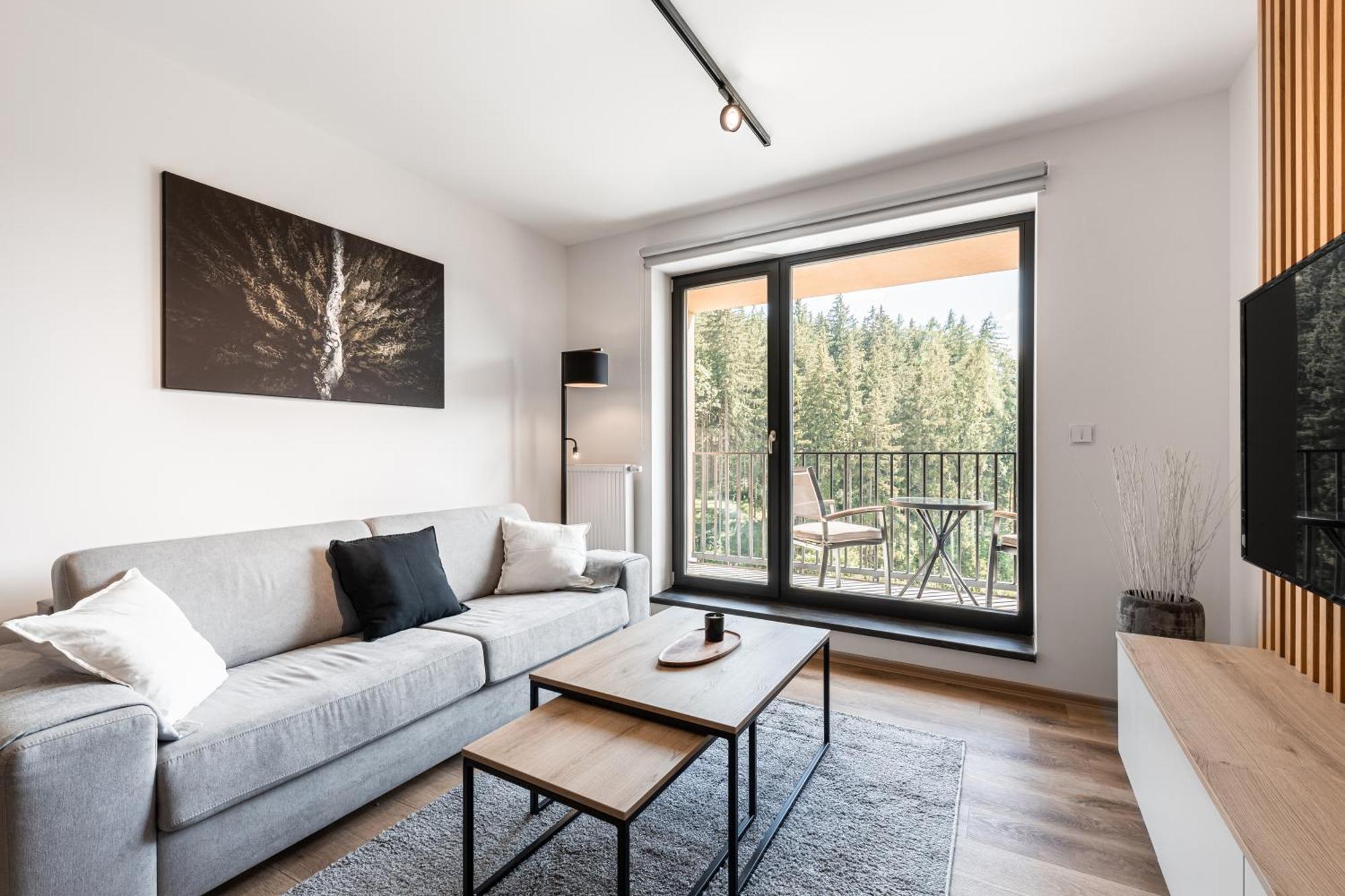 Charlie Apartment